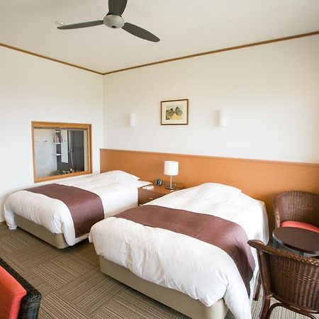 Sakura Resort Hotel Ishigaki Ishigaki  Buitenkant foto