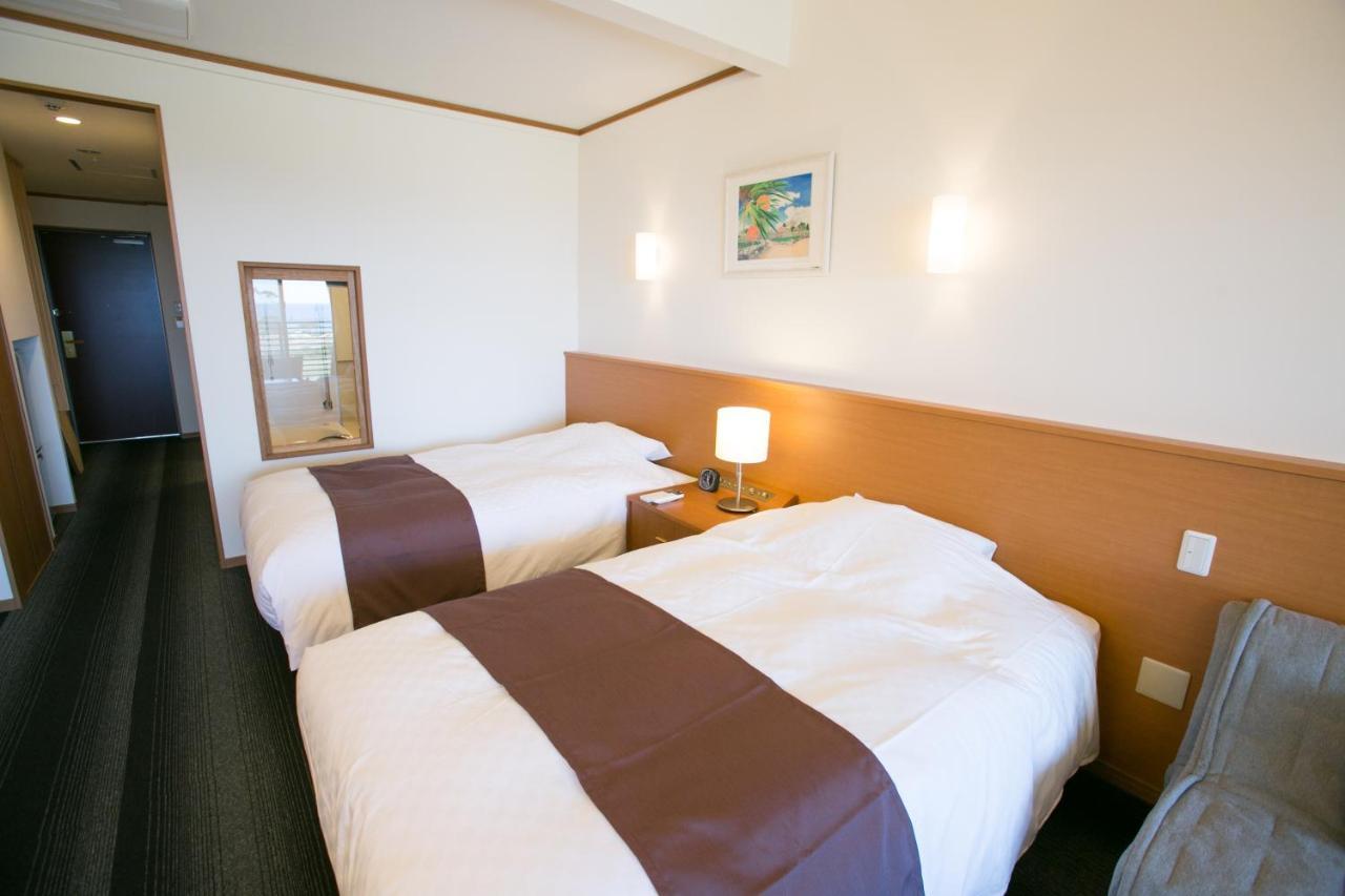 Sakura Resort Hotel Ishigaki Ishigaki  Buitenkant foto