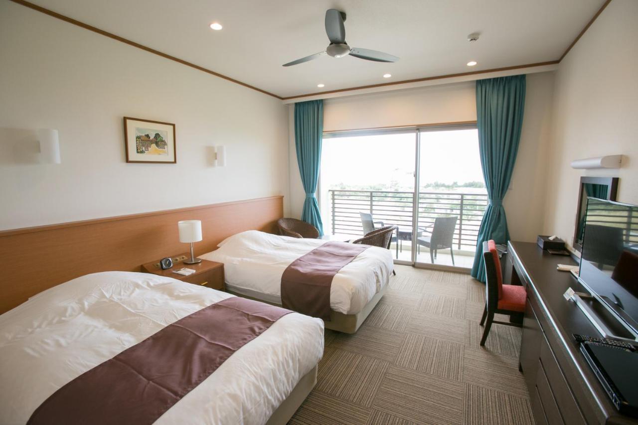 Sakura Resort Hotel Ishigaki Ishigaki  Buitenkant foto